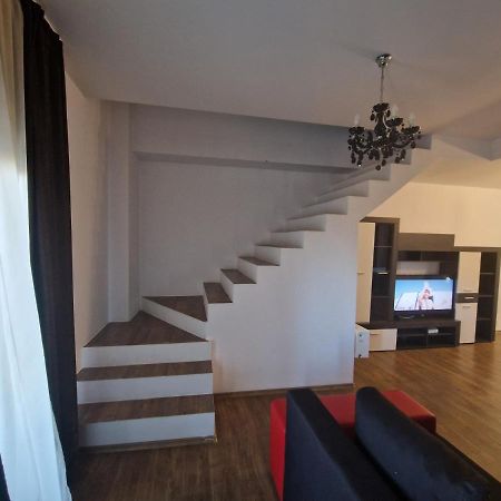 Jolie Suites Brăila Екстериор снимка