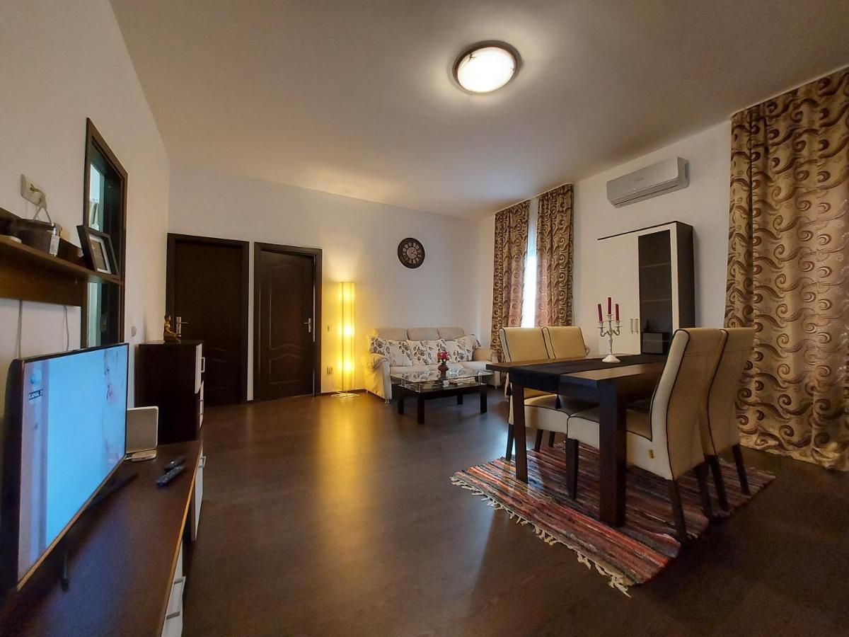 Jolie Suites Brăila Екстериор снимка