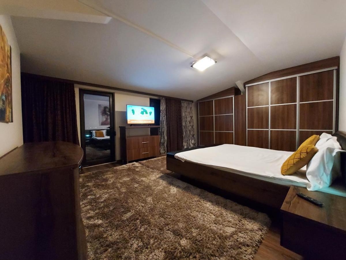 Jolie Suites Brăila Екстериор снимка