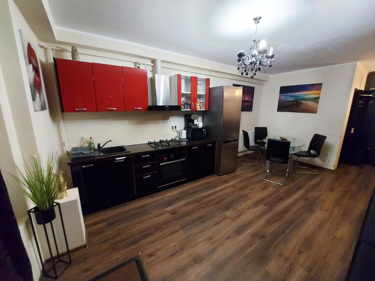 Jolie Suites Brăila Екстериор снимка