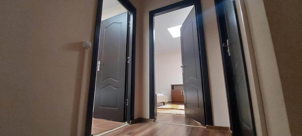 Jolie Suites Brăila Екстериор снимка
