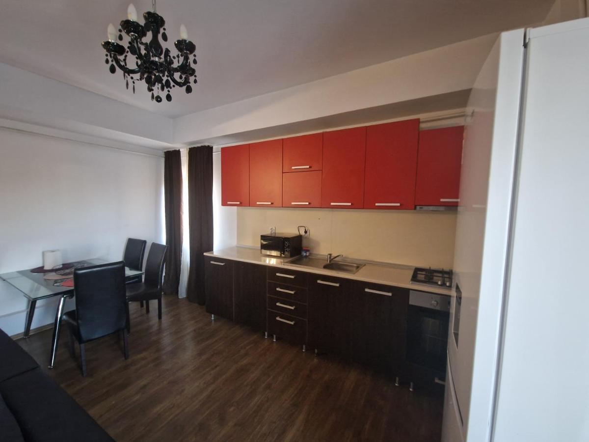 Jolie Suites Brăila Екстериор снимка